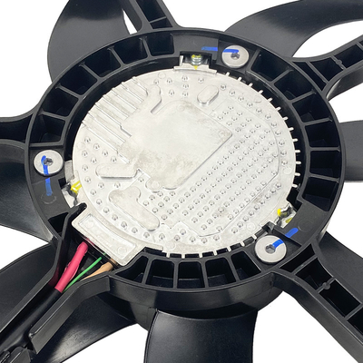 Otomobil Motoru Soğutma Sistemi Parçaları Otomobil Motoru Radyatör Ventilatörü Jeep Wrangler 68211602ABD 2010-2017 için
