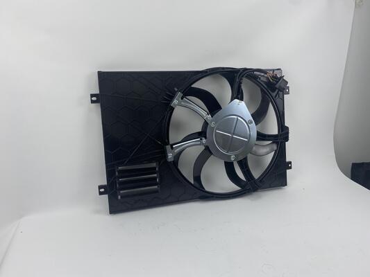 VW TIGUAN 5N 9B9 5N0121205K için Radyatör Soğutma Fanı Radyatör Fan Montajı