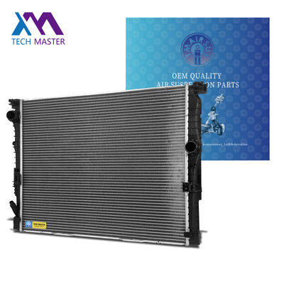 BMW 5 G30 F90 520 I 2017- için Otomatik Alüminyum Radyatör OE 17118743664 17118650745 17118686026 Dayanıklı Kaliteli Otomotiv Parçaları Radyatör