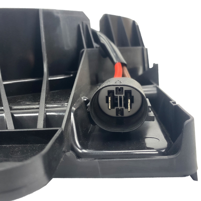 Jeep Wrangler JL 2018-2022 Gladiator 68272755AC 68272755AB için soğutma radyatörü fan montajı